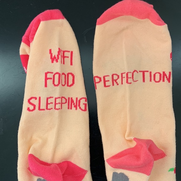 NWOT Sloth Crew Socks - Picture 4 of 4